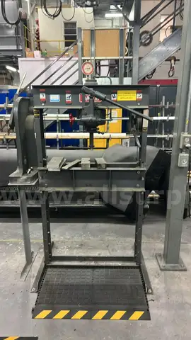 Dake Shop H Frame Press