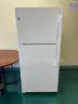 GE 19.2 CU FT. Refrigerator Freezer