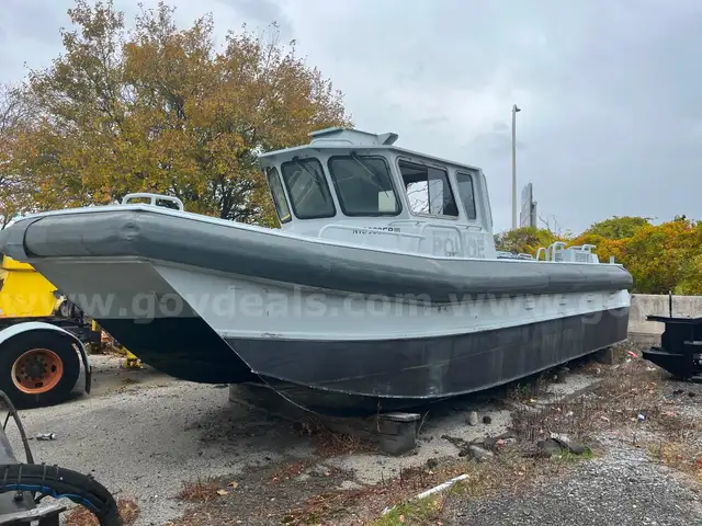 Police Moose Boat M2-37