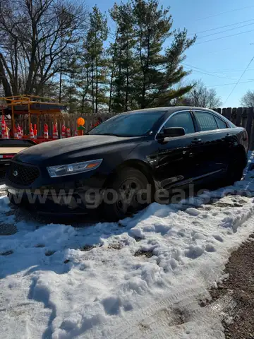 2013 Ford Taurus
