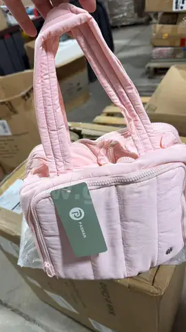 Lot of 613 Toiletry Bag a 4-in-1 Travel Organizer - Cloud-Inspired Large Capacity Travel Cosmetic Organizer (35-01)