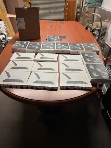 Lot of 9 unopened iPad Airs (2588) 5th Gen and 9 Keyboards