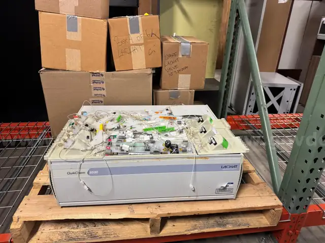 Lachat QuikChem 8500 Flow Injection Analyzer