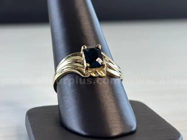 Sapphire Ring (Marked: CID 10k)