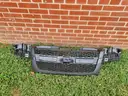 2007 Chevrolet Colorado Grill New in Box