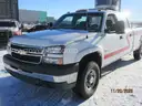 2006 Chevrolet Silverado 3500 4WD CREW CAB PICKUP TRUCK 4-DR - 6.0L V8 OHV 16V