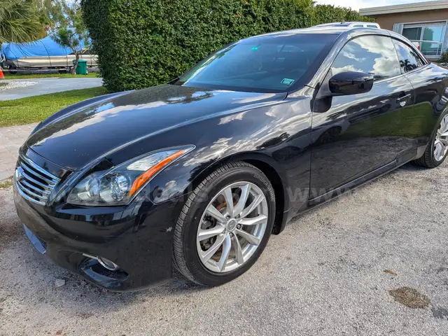 2013 Infiniti G Convertible Base