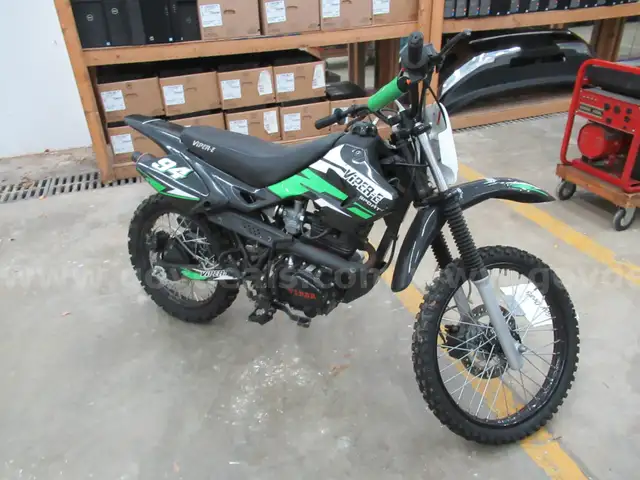 Viper Dirt Bike
