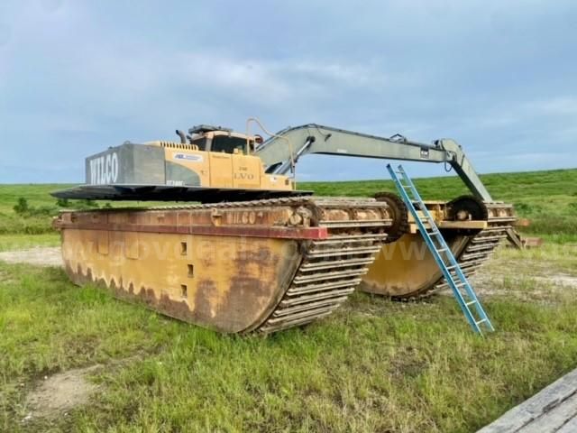 2009 Volvo EC240CL Amphibious Excavator | GovDeals