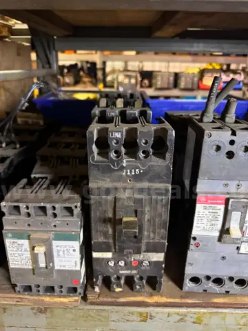 GE THED135100 100A 3P 600V Thermal Magnetic MCCB &#x2013; E150 Frame, 65kA @ 240V
