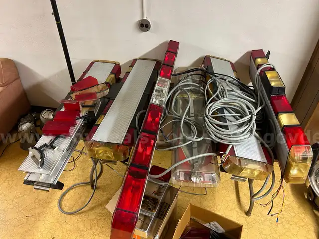 Lot of (6) Emergency Vehicle Warning Light Bars
