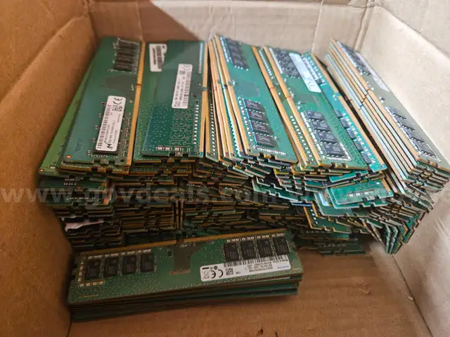 Lot of 200 Sticks 8GB PC4 Desktop RAM ✅ PC RAM Memory