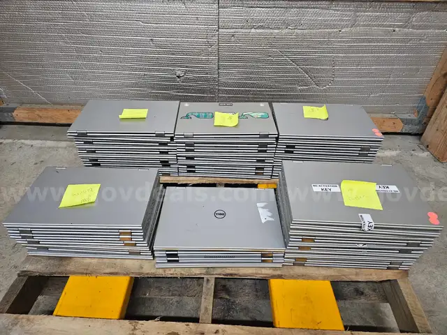 &#x2705; Laptops --&#x3E; Lot of 51 Dell Touchscreen Laptops