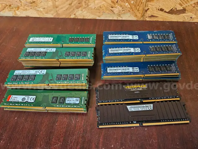16GB PC4 Desktop RAM ✅ Lot of 48 Sticks, Mixed Brands/Models/Speeds