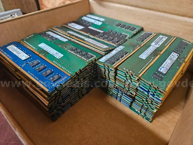 8GB PC4 Desktop RAM ✅ Lot of 200 Sticks Mixed Brand/Model/Speed