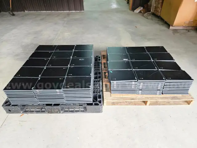 Lot of 272 Lenovo 500e Touchscreen Chromebook Laptops ✅