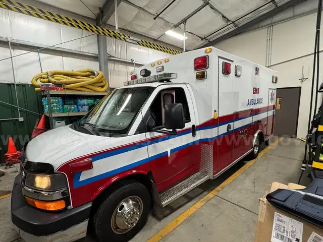 2009 Chevy / Braun Ambulance - Type III