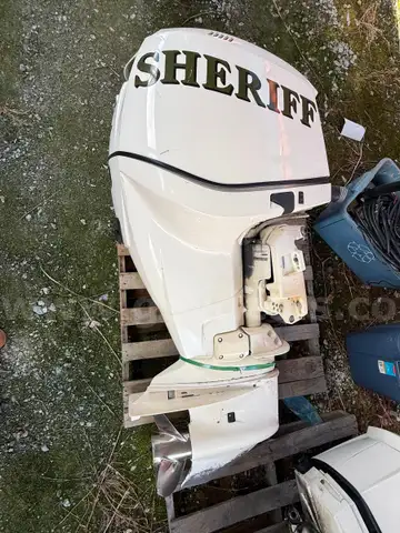 (2) 2019 Suzuki DF250APX2 250HP 4-stroke outboard motors