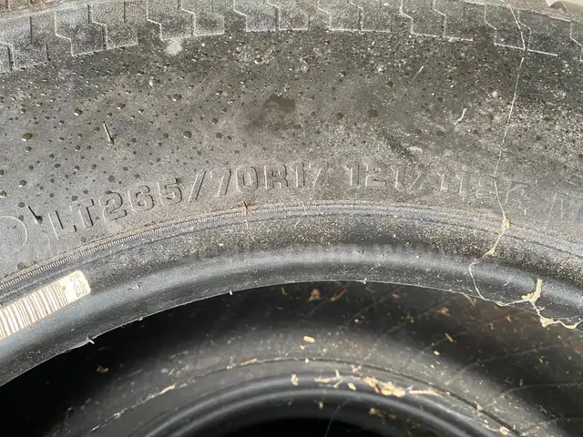 1 LOT OF TIRES. LOCATED IN TUPELO MS