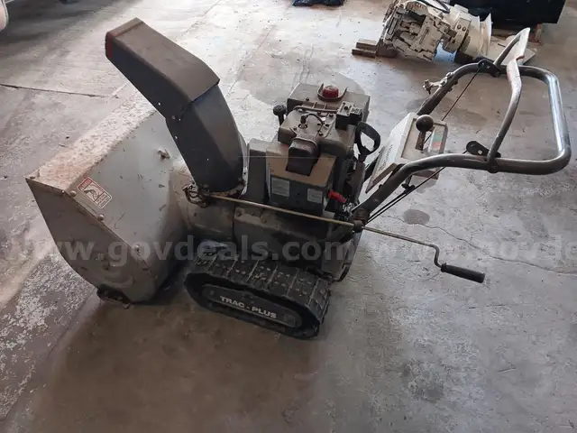 Craftsman II Tracked Snow Blower 10/32