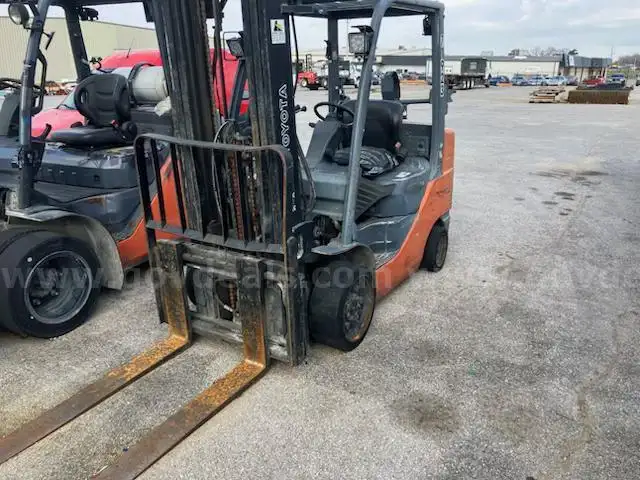 Toyota 8FGCU32 Truck Mounted Forklift