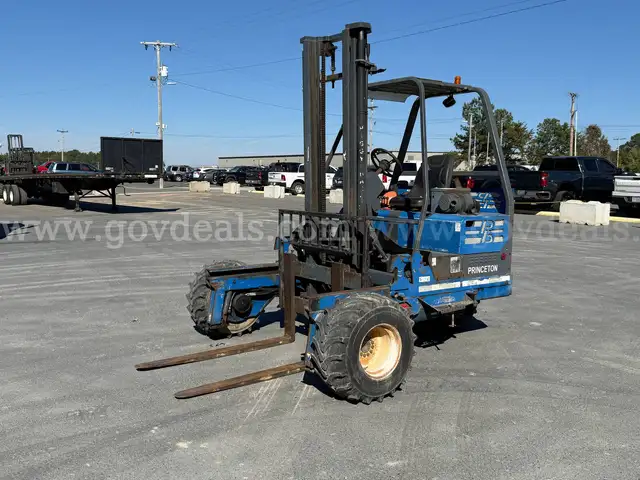 2003 Princeton PB65 Truck Mounted Forklift