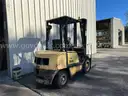 2005 Yale GDP060 Pneumatic Tire Forklift