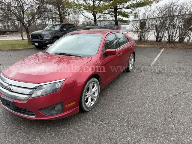 2012 Ford Fusion SE Sedan