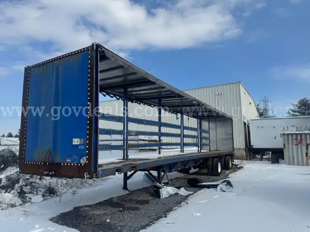 2000 Nu Van Technology NVF-45L02 T/A Curtain Side Trailer