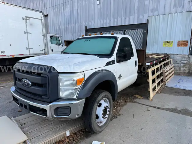 2012 Ford F550 SD Flatbed Dually *Engine is Blown*