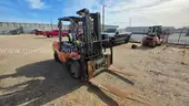 2006 Toyota 7FDU35 Pneumatic Tire Forklift