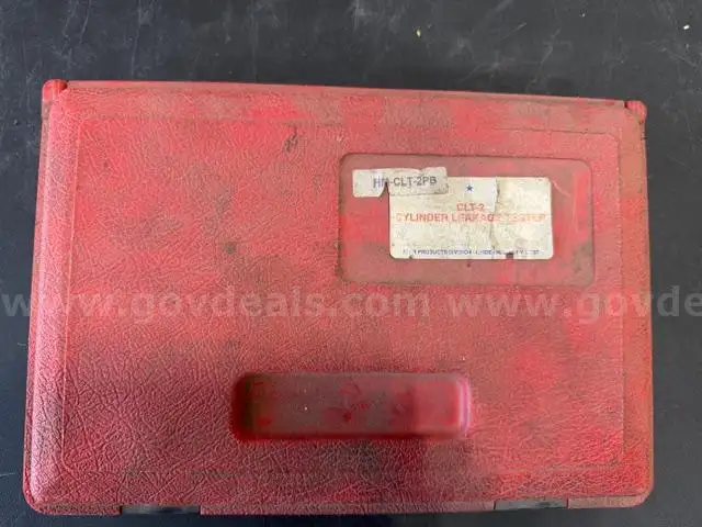CLT-2 Cyclinder Leakage Tester