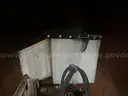 Self contained refuse compactor