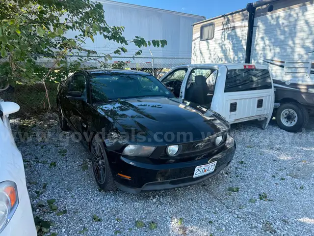 Impounded Abandoned 2011 Ford Mustang 5.0