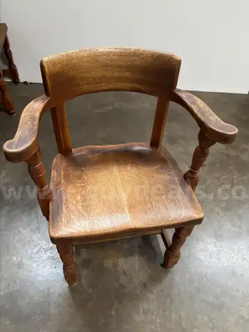 Wooden Chairs=5