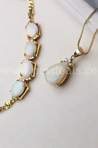 18k Gold Australian Opal Jewelry Set - Bracelet + Pendant