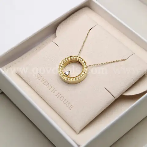 Vintage 14K Yellow Gold Natural Diamond Circle Pendant Necklace