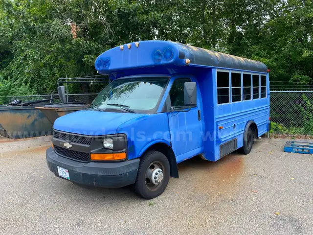 2006 Chevrolet Express School Bus