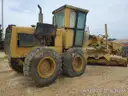 1977 John Deere 670 Articulated Motor Grader