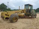 1977 John Deere 670 Articulated Motor Grader