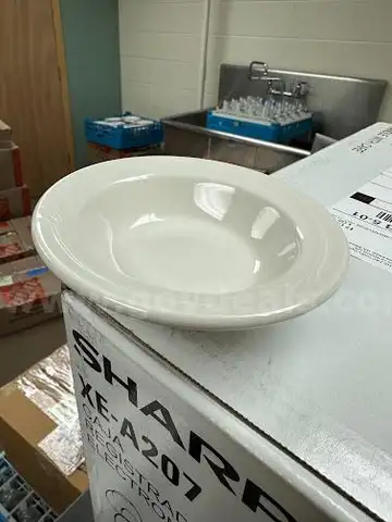 Misc 5" and 6" Bowls (412 total)