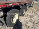 2015 Peterbilt 567 24 Ft Flatbed Truck