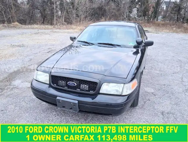 2010 Ford Crown Victoria P7B  Interceptor FFV C6 3.55 1 OWNER CARFAX!!!