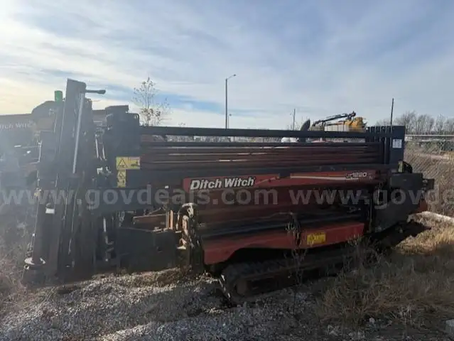 2014 DITCH WITCH JT1220 MACH 1 DIRECTIONAL DRILL