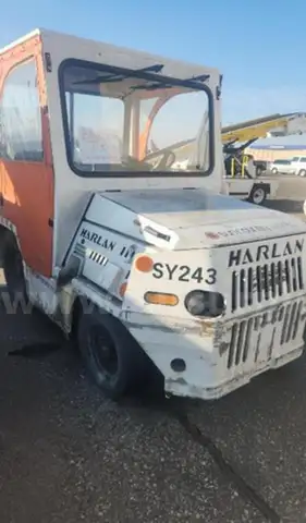 2018 TUG HTSBGN40 Harlan Baggage Tractor