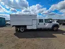 2007 Ford F-550 with Chipper Body