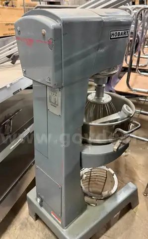 Hobart D300 Commercial Mixer w. Attachments