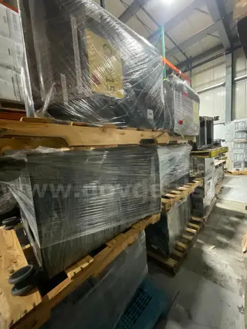 Lot of 16 Dell Mobile Computing Cart, Unmanaged 0JPD9V/020D9K/MIX