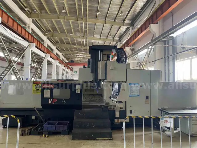 &#x9F99;&#x95E8;&#x7ACB;&#x5F0F;&#x52A0;&#x5DE5;&#x4E2D;&#x5FC3; 6&#x53F7;&#x673A; Gantry Vertical Machining Center (2013)