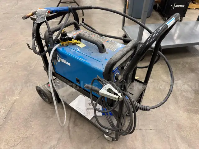 Mig Wire Welder, Miller Millermatic 211 Welder With Extra Filler Wire and Extension Cord, Qty 1.